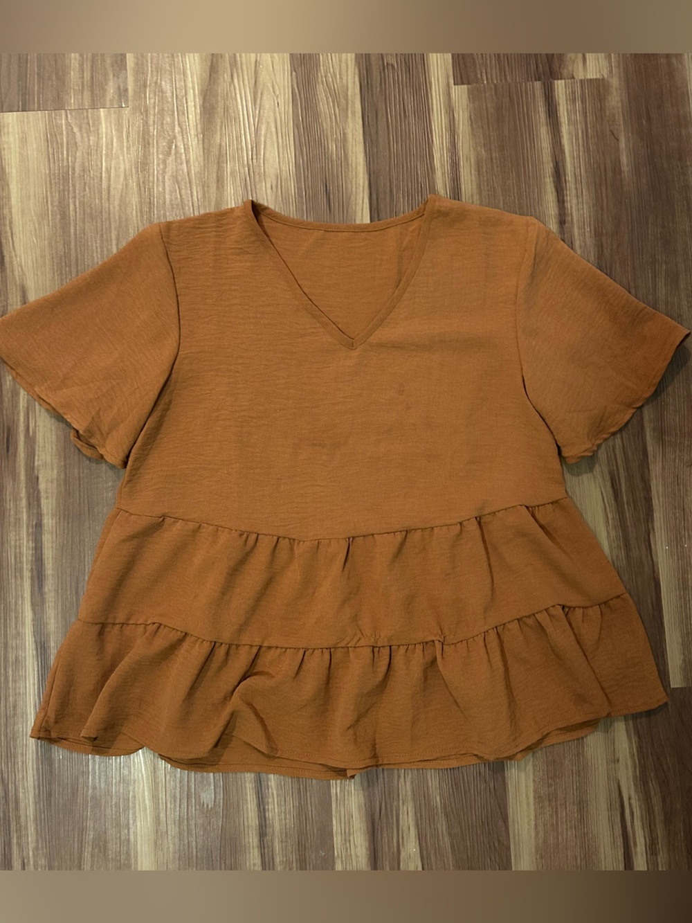 SHEIN Rust Brown V-Neck Tiered Short Sleeve Tunic